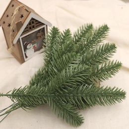 Decorative Flowers 10pcs Artificial Plants Christmas Tree Pine Needles Year Decorations Home Scrapbooking Diy Gifts Candy Box Accessories