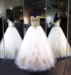 Quinceanera Dresses 2020 Modest Sweet 16 Ball Gown Gold Lace Beads Prom Gowns White Tulle Lace Up Birthday Party Vestidos De 153941579