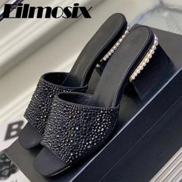 Slippers 2024 Casual Peep Toe Pearl Sqaure Heels Women One Strap Shallow Summer Patent Leather Brand