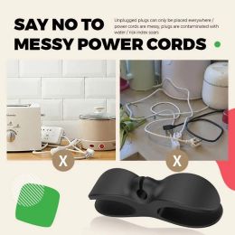 Wall-mounted Plug Retainer Winder Data Cable Storage Home Appliance Power Cord Retaining Clip Socket Holder Kitchen Organizer