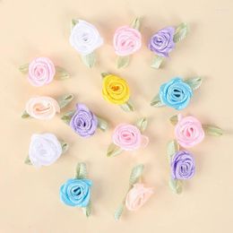 Decorative Flowers 100Pcs 25mm Artificial Mini Roses Heads With Leaves Rosettes Ribbon Handmade Fabric Making Clothing Accessories Party