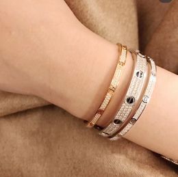 Designer Bracelet for Women Rose Jewelry Diamond Love Gold Bracelet Stainless Steel Plated Gold Silver Alloy Armband Bracelets Designer 25vt#