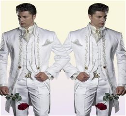 Custom Made Embroidery 3 Piece Groom Tuxedos Long White Men Wedding Suit Bridgroom Men Dinner Prom WearJacketPantsVest6443941