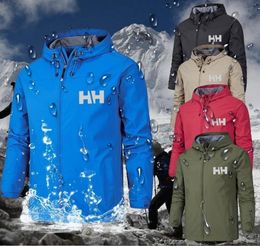 New Softshell Jacket Men039s Windproof Hiking Jackets Outdoor MountainHiking Spring Autumn Trekking Jacket Men Windbreaker Co4513082
