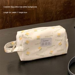 Country Style Wash Bag Minority Cosmetic Bag Pencil Case Storage Bag Miss Wash Storage Bag Easy To Carry Storage Supplies Tulip