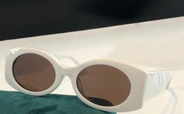 0810 New Fashion Sunglasses With UV Protection for men and Women Vintage oval Frame popular Top Quality Come With Case classic sun4480413