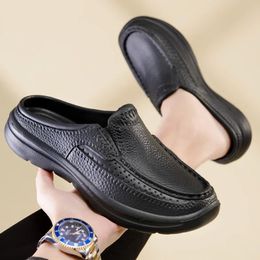 Fashion Sandals High Quality Slippers Soft Sole Beach Men Slip On Driving Shoes Chef Breathable EVA 240409