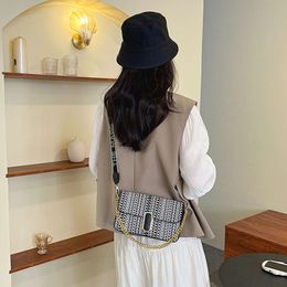 Handbag Designers Sell Women's Bags From Discount Brands Texture Bag for Women New Trendy and Fashionable Shoulder Crossbody Portable Travel Small