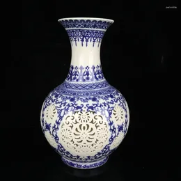 Vases Blue And White Hollow Appreciation Bottle Household Products Vase Desktop Decoration Ornament