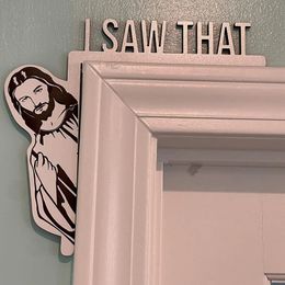 Funny Jesus Door Hanger Home Decor I Saw That Creative Over Wood Sign 240410