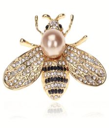Famous Brand Design Insect Series Brooch Women Delicate Little Bee Brooches Crystal Rhinestone Pin Brooch Jewellery Gifts For Girl7602485