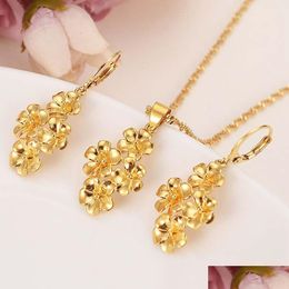 Earrings Necklace Golden Flowers Assembled Beautif Fine 18K Gold Pendant Chain Flower Set Jewellery Bride Bijoux Giftd Drop Delivery Set Otdlv