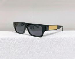 Cool SU Square Sunglasses Gold BlackDark Grey Lenses Men Sport Glasses Women Sun Shades with Box8655327