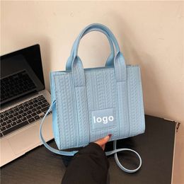 Handbag Designer 80% Discount on Hot Brand Women's Bags High and Style Small Bag for Womens New Popular Crossbody Fashion Color One Shoulder