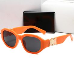 Summer Orange Sunglasses for Woman black Man sunglasse Fashion Luxury sunglass Retro Small Frame Design UV 10 Colour Optional green4925862