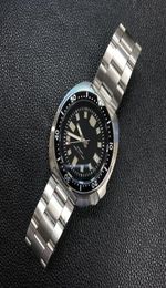 Men Fashion Automatic Watch NH35 Movement Stainless Steel Diving Watch 200m Water Resistant Ceramics bezel8842176