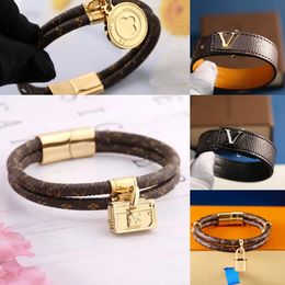 bracciale designer senior braccialetti donne lettera di braccialetto uomini e donne braccialetti boutique regalo di moda regalo