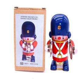 Funny Classic collection Retro Clockwork Wind up Metal Walking Tin brass military band robot toy Mechanical toys kids gift 240329