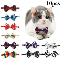 Dog Apparel 10pcs Creative Christmas Pet Cat Tie Year Xmas Bowties Neckties Santa Tree Bow Colorful Clothing Accessories