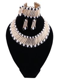 2020 New Style Wedding Dubai Africa Nigeria African Jewellery Set Black White Necklace Earrings Bracelet Ring Bridal Jewellery Sets3819624