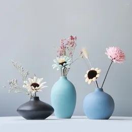 Vases Modern Simple Ceramic Small Vase Handmade Flower Flowers Pendant Idyllic Fresh Living Room Table Decorations WJ11