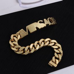 Newest Woman Designer Bangle Bracelet Classic Correct Letter Chain Bracelet Unisex Birthday Gifts Social Party Jewellery with Box