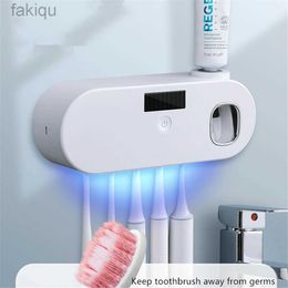 Toothbrush Sanitizer Solar Energy/USB Charge UV Toothbrush Holder Wall Mounted Auto Toothpaste Squeezer Magnetic Toothpaste Rack Bathroom Accessories 240413