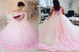 2017 Gorgeous Ball Gown Prom Dresses Off Shoulder Short Sleeves Tulle Puffy Floral Long Evening Gown Fairytale Pink Quinceanera Dr9119687