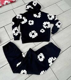 Sweatshirts Mens Hoodies Sweatshirts 2024 New Harajuku Three-dimensional Flower Foam Hoodie Street Carnival Men and Women Loose Casual y2k Clothes 240412