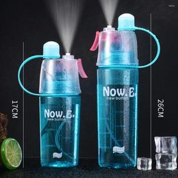 Water Bottles 600ML Plastic Sports Spray Bottle Easy Carry Stylish Drinking Cup For Outdoor