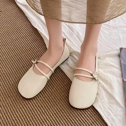 Casual Shoes 2024 Summer Style Round Toe Fashionable Leather Buckle Decorated Women's Simple Flat Bottom