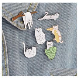 Pins, Brooches New Animal Cartoon Enamel Funny Lazy Cats With Banana Design Brooch Pins Button Lapel Cor Badge For Women Men Child Fa Dhcwh