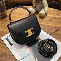 Luxury Women's Bag Crossbody handbag High quality flap New Saddle bag handheld Semicircle Single Shoulder Messenger Leather Handbag