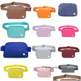 lemon Designer High Quality Luxury Fashion Outdoor Bags Waist Bag Gym Running Sports Travel Purse Casual Belt Pack Waterproof Cross Body Waistpacks 426