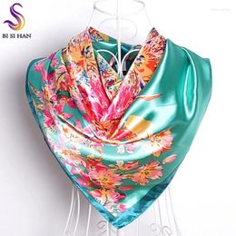 Scarves Ladies Green Silk Scarf Printed 2024 Design Elegant Women Accessories Bright Silky Satin Large Square Wraps 90 90cm