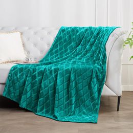 SYDCOMMERCE Soft Throw Blanket for Couch, 50x70 Inches Flannel Fleece Blanket, Decorative Geometry Pattern Plush Blankets for All Season