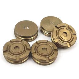 Golf putter weights 2pcs golden Five hole Putter counterweight There are a lot of stock, want to buy a large number of can contact us, there are discounts