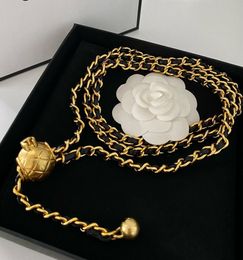 Runway Vintage Belt Necklace Sheepskin Famous Brand Ball Necklace Waistband Decorative Marked Logo Gold Link Chain Waist Chain Bel6258632