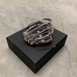 Cool hand show death skeleton ghost claw Bracelet Adjustable Bracelet women039s autumn and winter accsori281J2715543