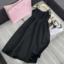 Basic & Casual Dresses designer Spring and Summer New Miu Gaoding Celebrity Yujie Feng Heavy Industry Bead Piece Waist Wrapped Fashion Versatile Strap Dress ZSI5