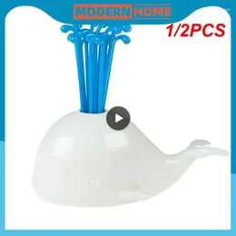 Forks 1/2PCS Creative Whale Fruit Fork Cake Dessert Salad Sticks Picks Cocktail Toothpick Skewer Home Party Acceoosries