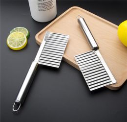 1pc Stainless Steel Wavy Knife Fruit Vegetable Crinkle Cutter French Fry Slicer Kitchen Potato Salad Steel Blade Chopping Cutting 5673320