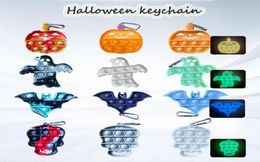 Decompression Toy Sensory Christmas halloween Pumpkin Bat Ghost Luminous Keychain Fidget Toys Push Bubble Anti Stress Children Adu4053161