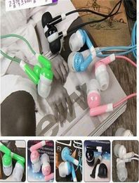 low cost earbuds Whole Disposable earphones headphones for Theatre Museum School library e hospital Gift4833280