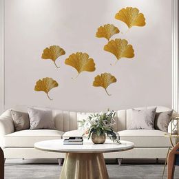 Home Decorations Accessories Metal Ironwork Ginkgo Leaf Modern Simple Living Room Wall Hanging Garden Backyard Interior Ornament 240408