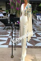 Embroidery Jumpsuits Evening Dresses with Capes Turkish Women Formal Dresses Long Sleeves Robe V Neck Dubai Prom Party Gowns Kafta7496785