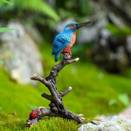 Creative bird ornaments simulation animal kingfisher stand branch garden bonsai decoration furnishings resin crafts 240329