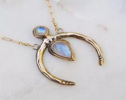 Pendant Necklaces Creative Vintage Moonstone Chain Nacklaces For Women Charm Gold Color Crescent Pendent Necklace Female Jewelry G7350431