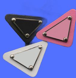 3 Colours Triangle Badge Women Pins Fashion Clothes Hat Accessories Designer Letter Printed Brooches for Party3558598