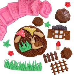 Baking Moulds Kinds Of Fairy Tale Door Snail Mushroom Grass Flower Sugar Candy Cake Border Silicone Mold Chocolate Mould Decoration M302